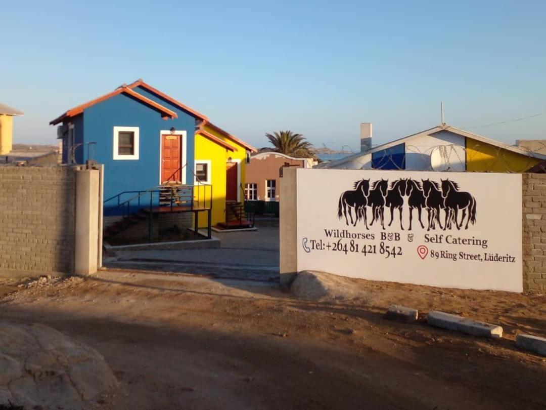 Wildhorses B&B And Self Catering Luderitz Exterior photo